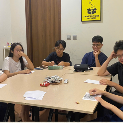 🗣️ Speaking Class at Speak Out 🗣️